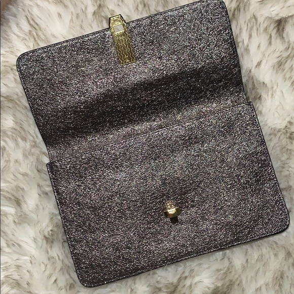 🌟express silver envelope clutch - Picture 2 of 5
